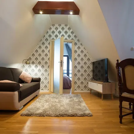 Ciche Wzgorze Apartment *